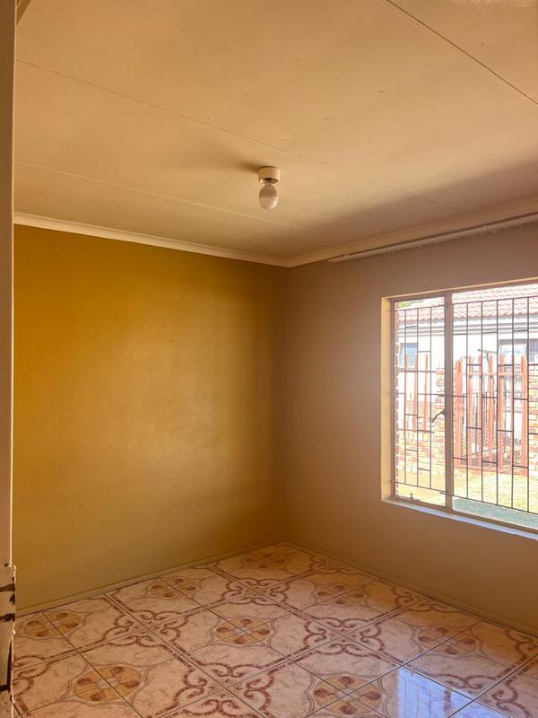 2 Bedroom Property for Sale in Mmabatho Unit 15 North West